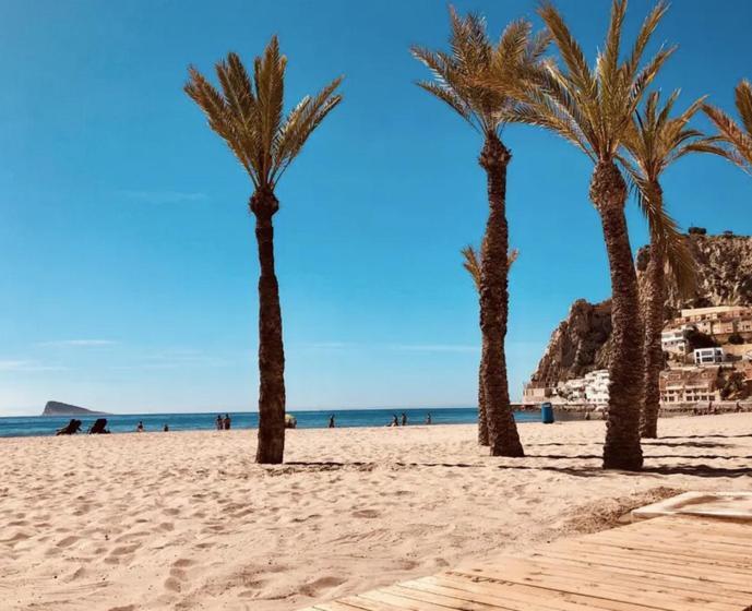 Luxurioeses Apartment In Benidorm Mit Pool 외부 사진